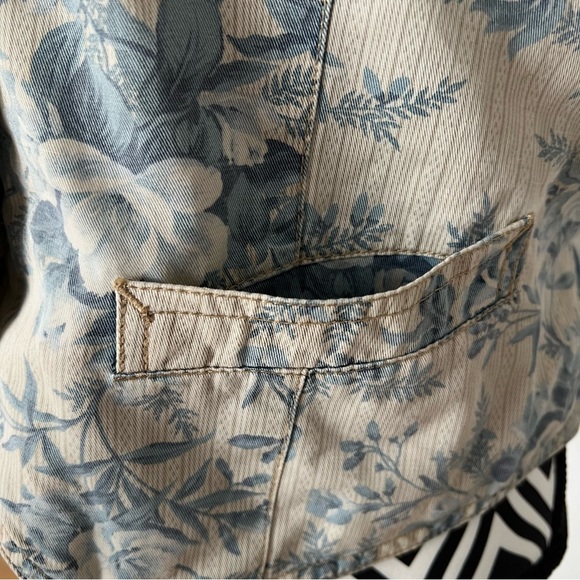 Vintage 90s  Liz Wear Floral Adjustable Vest - Picture 9 of 13